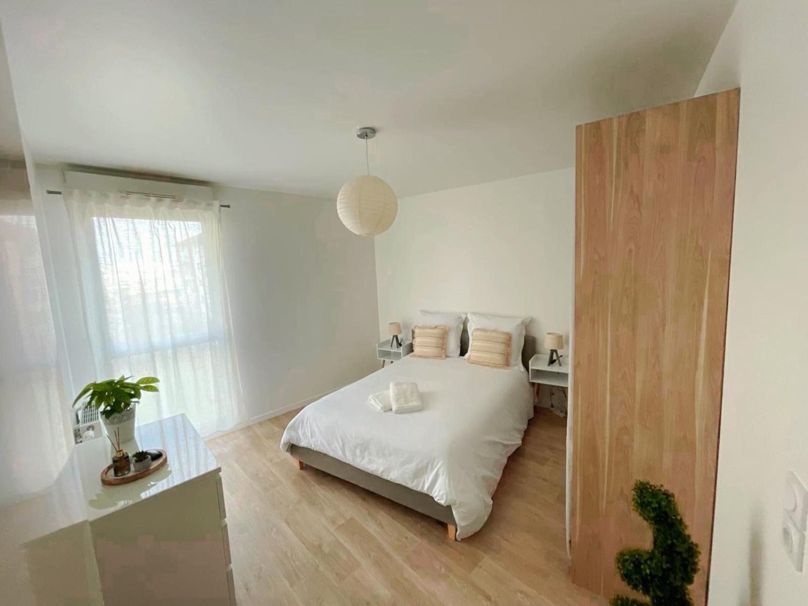Lovely Flat Meaux Buitenkant foto